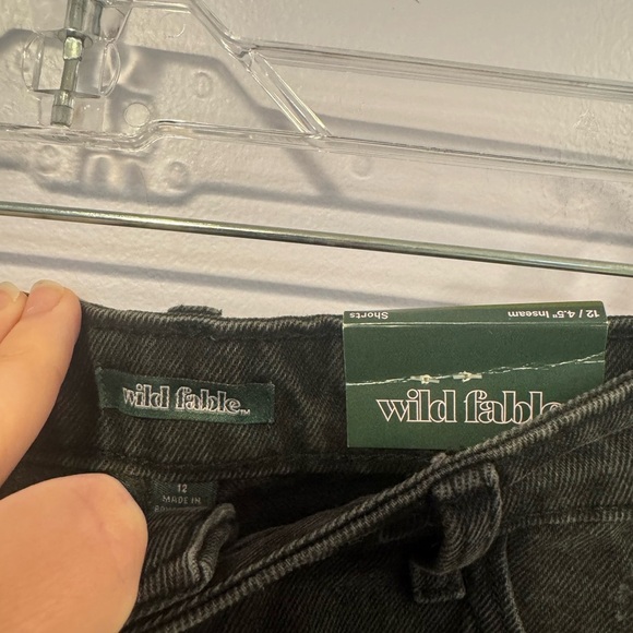 NWT black button fly wild fable Jean shorts - Picture 3 of 4